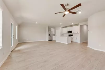 704 Summerberry Drive, McKinney, TX 75071 - Photo 3