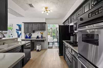 1925 Country Club Drive, Plano, TX 75074 - Photo 11
