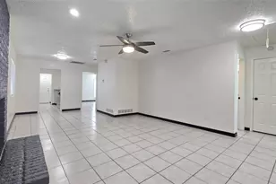 301 Sherry St, Arlington, TX 76010 - Photo 5