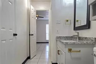 301 Sherry St, Arlington, TX 76010 - Photo 9