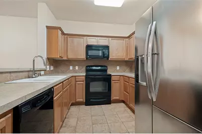 2207 Biscayne Park Lane, Grand Prairie, TX 75050 - Photo 9