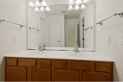 2207 Biscayne Park Lane, Grand Prairie, TX 75050 - Photo 17