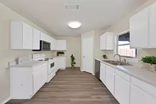 1004 Springcreek Dr, Denton, TX 76210 - Photo 7