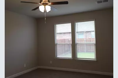 15529 Leaside Drive, Fort Worth, TX 76052 - Photo 13