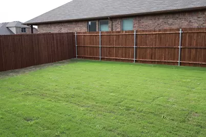15529 Leaside Drive, Fort Worth, TX 76052 - Photo 19