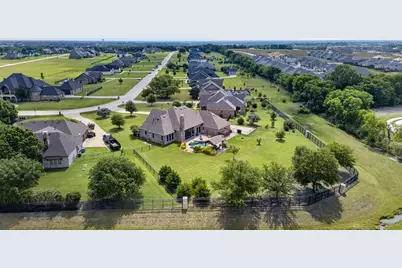 4408 Lake Breeze Drive, McKinney, TX 75071 - Photo 3