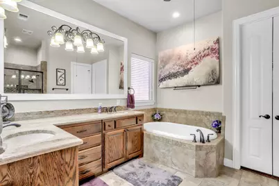 4408 Lake Breeze Drive, McKinney, TX 75071 - Photo 17