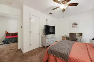 7510 Holly Hill Dr, Dallas, TX 75231 - Photo 25