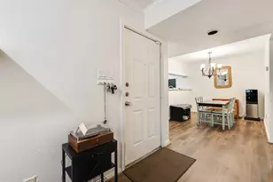 7510 Holly Hill Dr, Dallas, TX 75231 - Photo 5