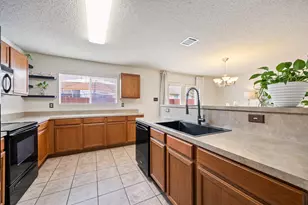 4848 Trail Hollow Dr, Fort Worth, TX 76244 - Photo 7