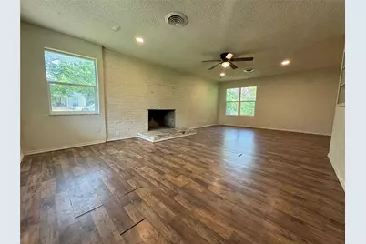 1605 Jackson Street, Commerce, TX 75428 - Photo 9