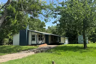 1605 Jackson St, Commerce, TX 75428 - Photo 1