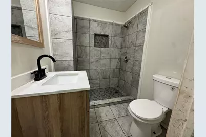 1605 Jackson Street, Commerce, TX 75428 - Photo 15