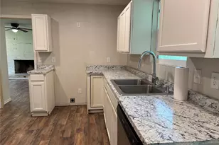 1605 Jackson St, Commerce, TX 75428 - Photo 19