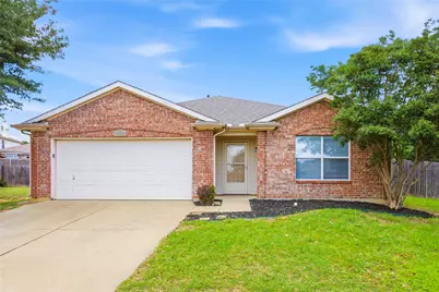 1401 Horseshoe Bend Court, Fort Worth, TX 76131 - Photo 1