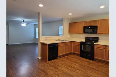 1340 Gayle Street, Burleson, TX 76028 - Photo 5