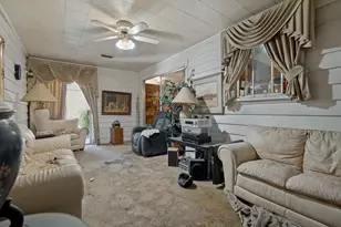 5511 Singing Hills Dr, Dallas, TX 75241 - Photo 13