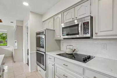 2330 Heatherwoods Way, Carrollton, TX 75007 - Photo 11