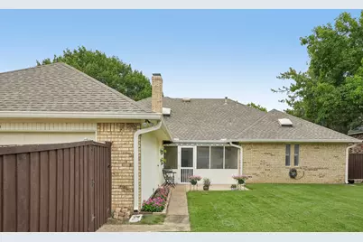 2330 Heatherwoods Way, Carrollton, TX 75007 - Photo 33