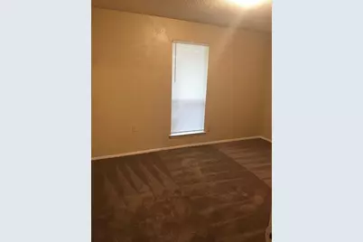 721 Lindenwood Drive, Lancaster, TX 75134 - Photo 9