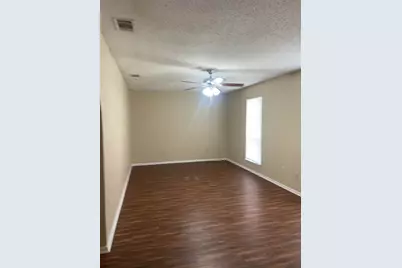 721 Lindenwood Drive, Lancaster, TX 75134 - Photo 11