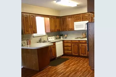 721 Lindenwood Drive, Lancaster, TX 75134 - Photo 5
