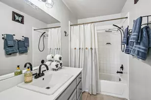 8722 Bayshore Ln, Rowlett, TX 75088 - Photo 29