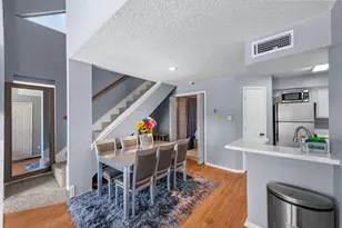 9815 Walnut St, Dallas, TX 75243 - Photo 19
