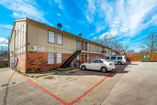 106 E Cedar St, Arlington, TX 76011 - Photo 3