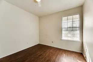 106 E Cedar St, Arlington, TX 76011 - Photo 17