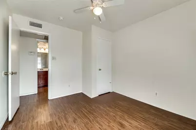 106 E Cedar Street #8, Arlington, TX 76011 - Photo 15