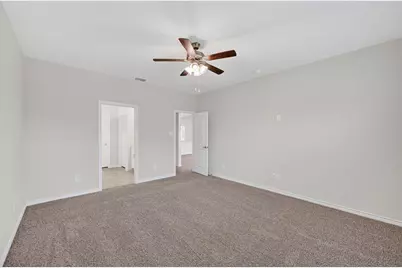 825 Apeldoorn Trail, Little Elm, TX 75068 - Photo 11