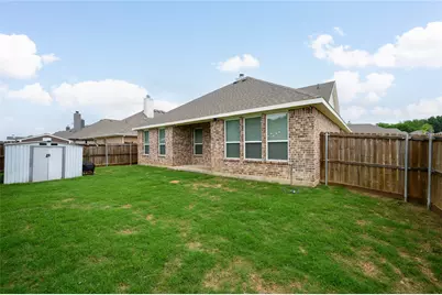 300 Bronco Drive, Pilot Point, TX 76258 - Photo 27
