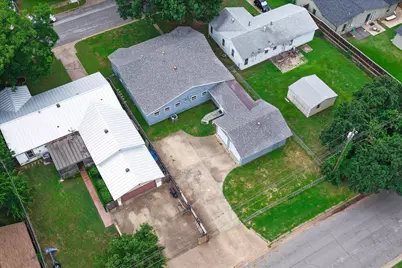 108 Reaves Lane, Hurst, TX 76053 - Photo 29