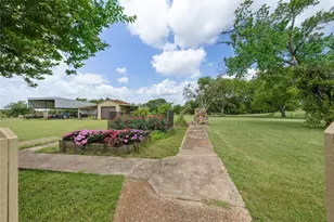 443 Rost Rd, McGregor, TX 76657 - Photo 29
