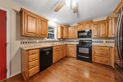 443 Rost Road, McGregor, TX 76657 - Photo 11