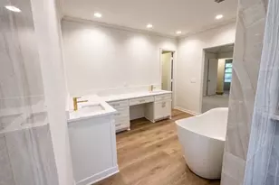4215 Bretton Bay Ln, Dallas, TX 75287 - Photo 11