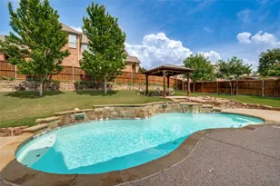 500 Castlewood Dr, McKinney, TX 75071 - Photo 5