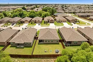 8413 Wildwest Dr, Fort Worth, TX 76131 - Photo 29