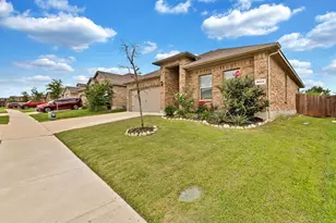 8413 Wildwest Dr, Fort Worth, TX 76131 - Photo 3