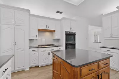 1405 Briar Drive, Bedford, TX 76022 - Photo 7