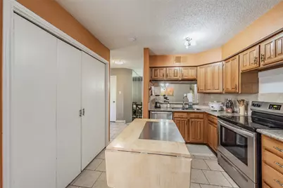219 Shady Lane Drive, Fort Worth, TX 76112 - Photo 15