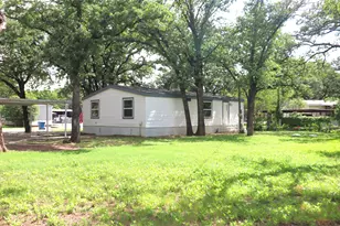 2008 Dorothy Dr, Burleson, TX 76028 - Photo 21