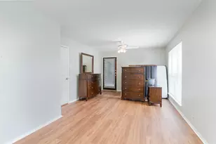 10109 Regal Park Ln, Dallas, TX 75230 - Photo 11