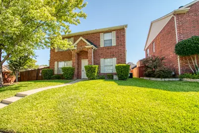901 Elizabeth Drive, Lewisville, TX 75067 - Photo 3