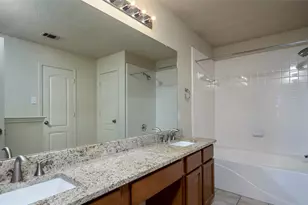 901 Elizabeth Dr, Lewisville, TX 75067 - Photo 25