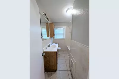 1305 Hillcrest Boulevard, Gainesville, TX 76240 - Photo 11