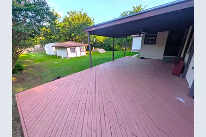 1305 Hillcrest Boulevard, Gainesville, TX 76240 - Photo 31
