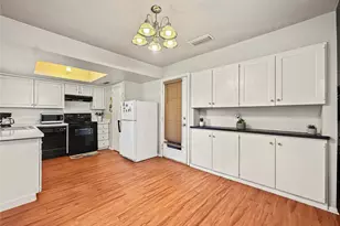 224 E Grubb Dr, Mesquite, TX 75149 - Photo 13