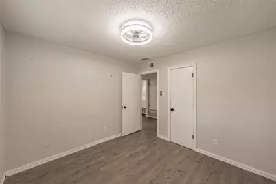 705 Salem Drive, Arlington, TX 76014 - Photo 17